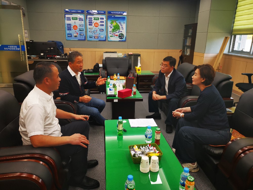 2023年10月微山县胡忠华县长助力公司去韩国拜访菀岛水产事业部